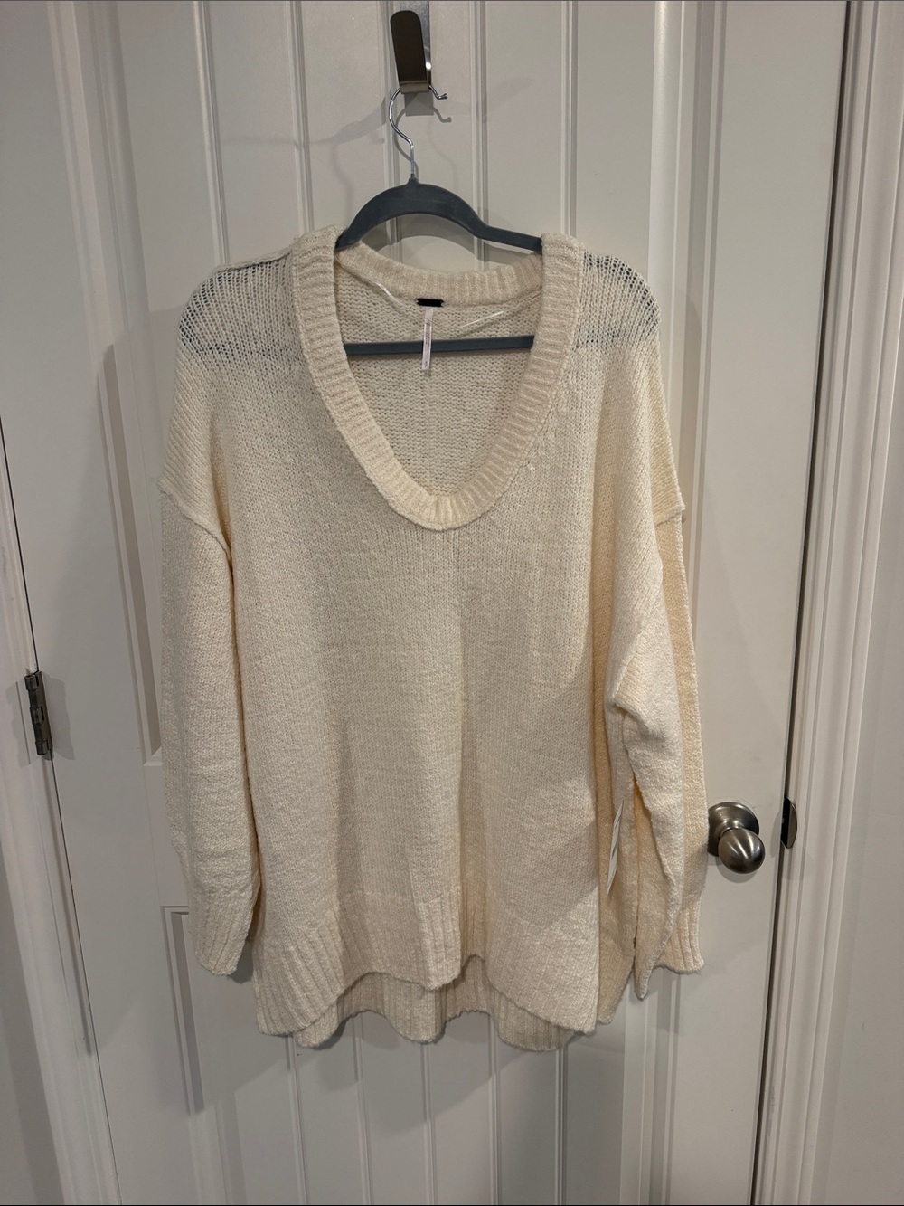 NWT Free People Cream V-Neck Oversized Knit Sweater